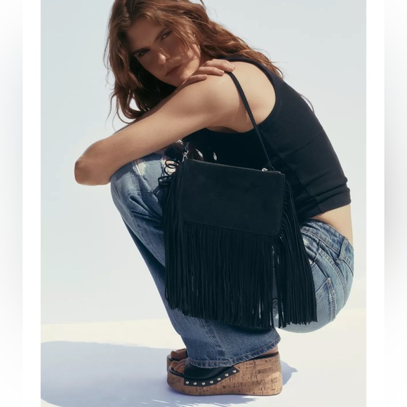 ZARA FRINGED SPLIT LEATHER CROSSBODY BAG - SUEDE CLUTCH - NEW WITH TAGS - Picture 1 of 6